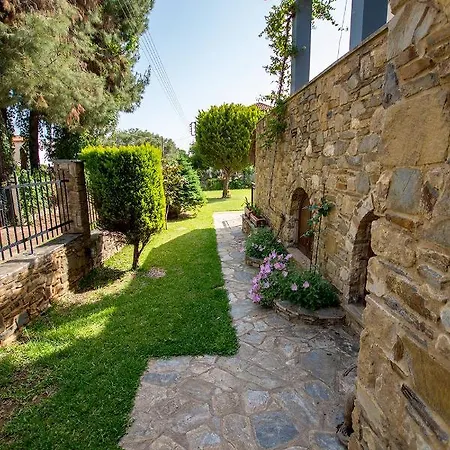 Rustic, Luxurious,garden 70m From The Sea Kalyves Polygyrou