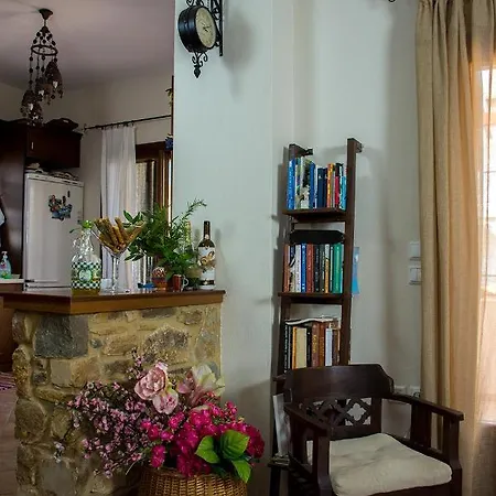 Rustic, Luxurious,garden 70m From The Sea Kalyves Polygyrou
